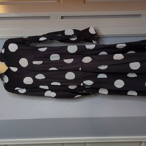 Ucozee clothing co. Small